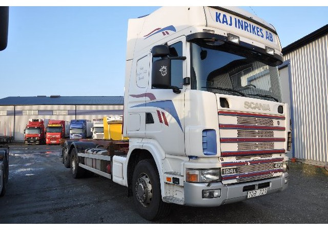 Scania 124 6X2 470 - Kontejnerski tovornjak/ Tovornjak z zamenljivim tovoriščem: slika 2 Scania 124 6X2 470 - Kontejnerski tovornjak/ Tovornjak z zamenljivim tovoriščem: slika 2