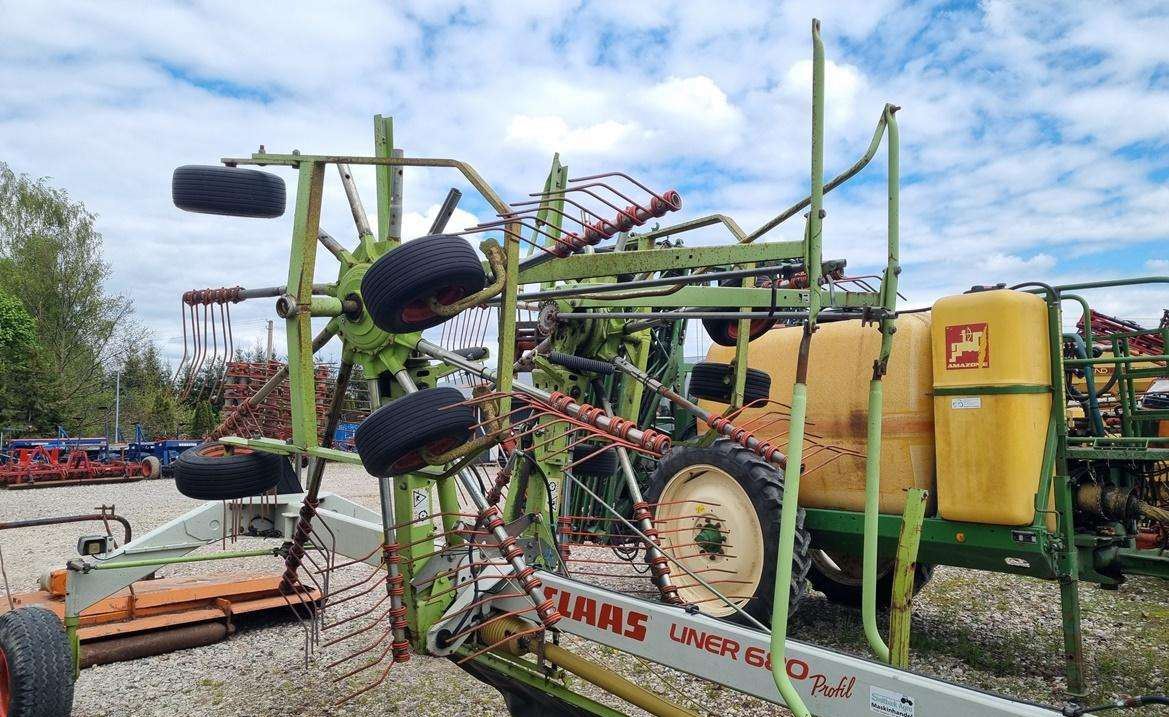 Claas Liner 680 - Obračalnik/ Zgrabljalnik: slika 1 Claas Liner 680 - Obračalnik/ Zgrabljalnik: slika 1