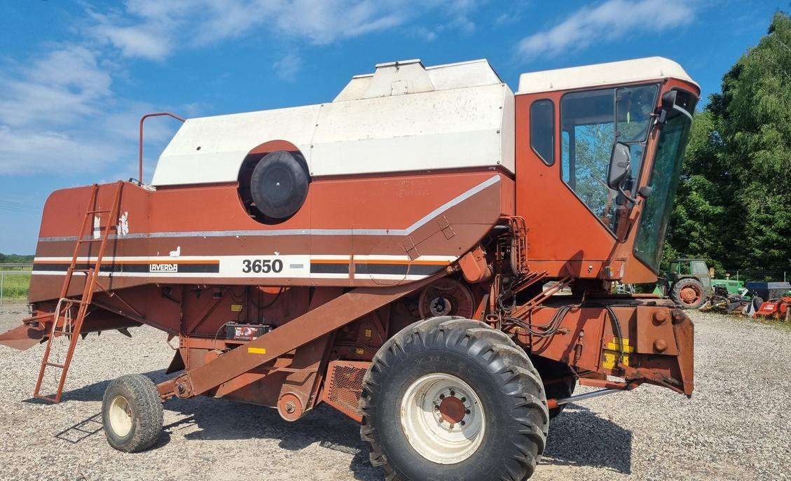 Laverda 3650 - Kombajn harvester: slika 2 Laverda 3650 - Kombajn harvester: slika 2