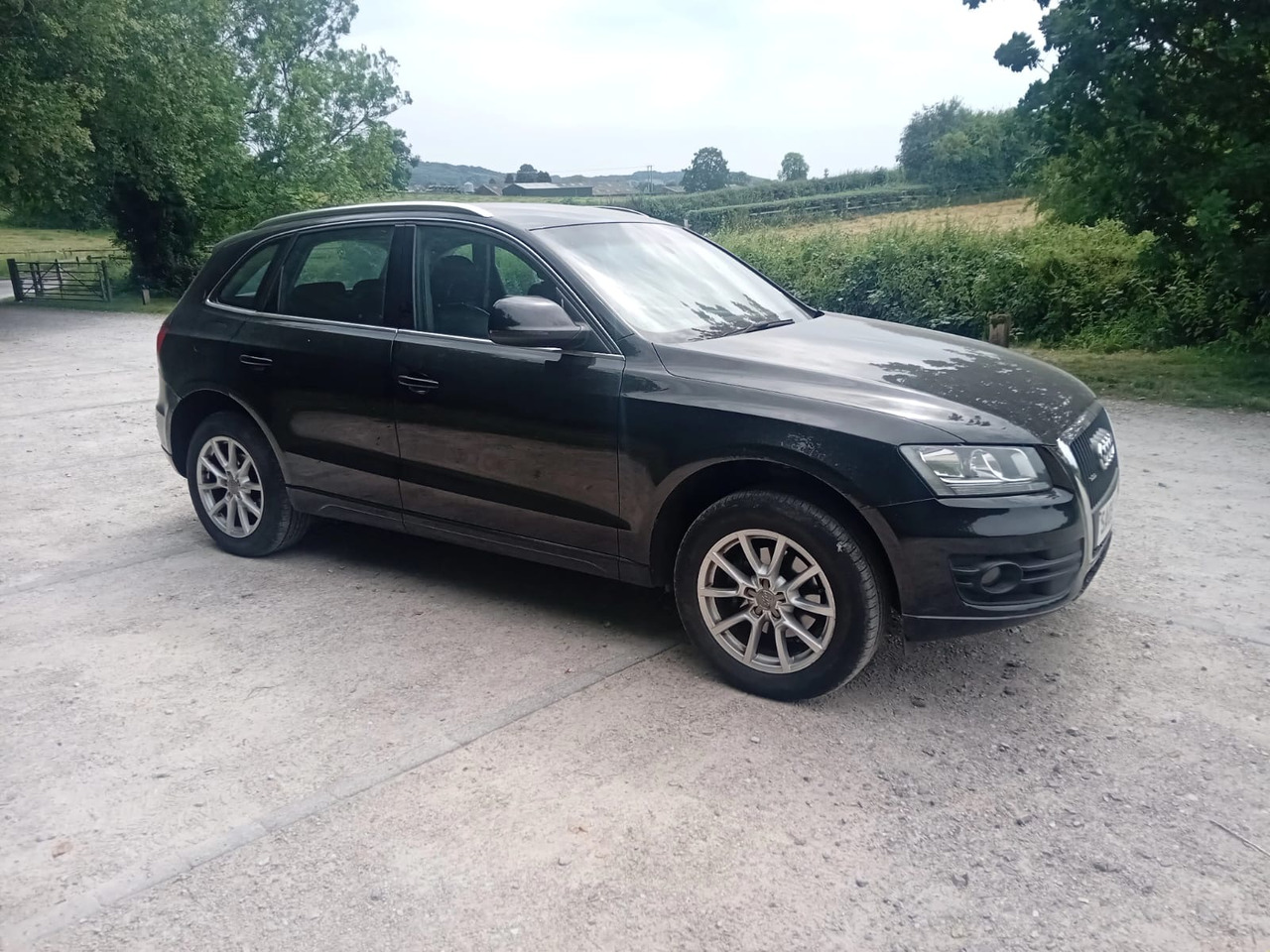 Audi Q5 SE TDI Quattro - for spares - Avtomobil: slika 1 Audi Q5 SE TDI Quattro - for spares - Avtomobil: slika 1