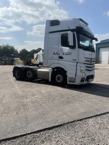 Mercedes Actros 2545 6x2 Tractor Unit - Vlačilec: slika 4 Mercedes Actros 2545 6x2 Tractor Unit - Vlačilec: slika 4
