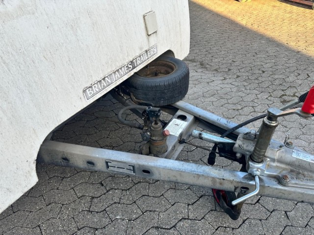 Brian James Race Shuttle 5500 x 2250 mm, 3,5 to. 3-achser - Prikolica avtotransporter: slika 2 Brian James Race Shuttle 5500 x 2250 mm, 3,5 to. 3-achser - Prikolica avtotransporter: slika 2