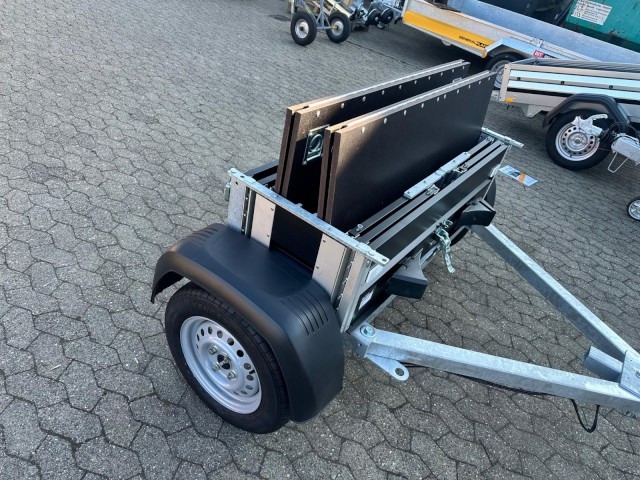 Faltos Blackline, 750 kg, 2420 x 1240 x 300 mm - Avtomobilska prikolica: slika 5 Faltos Blackline, 750 kg, 2420 x 1240 x 300 mm - Avtomobilska prikolica: slika 5