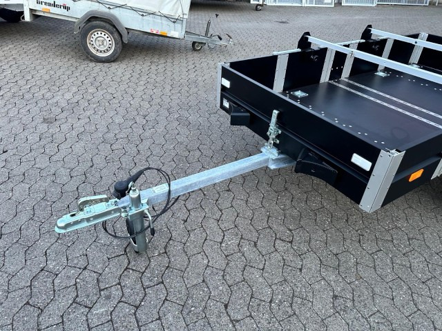 Faltos Blackline mit Fahrradträger, 750 kg, 2420 x 1420 x 300 mm - Avtomobilska prikolica: slika 2 Faltos Blackline mit Fahrradträger, 750 kg, 2420 x 1420 x 300 mm - Avtomobilska prikolica: slika 2