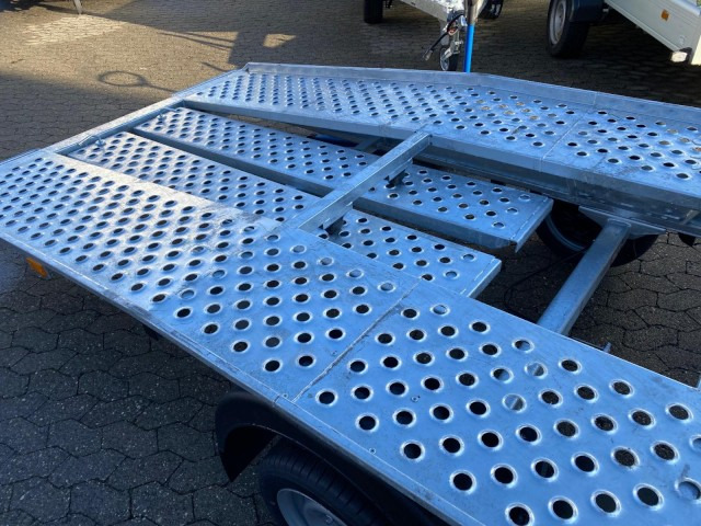 Gala BGG Taurus 3818 3800 x 1750 mm, 100 km/h, 1-Achs - Prikolica avtotransporter: slika 4 Gala BGG Taurus 3818 3800 x 1750 mm, 100 km/h, 1-Achs - Prikolica avtotransporter: slika 4