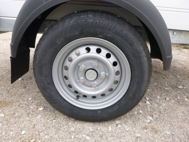 Humbaur HA 752111 mit KV, 750 kg gebremst, 2050 x 1100 x 350 mm - Avtomobilska prikolica: slika 4 Humbaur HA 752111 mit KV, 750 kg gebremst, 2050 x 1100 x 350 mm - Avtomobilska prikolica: slika 4