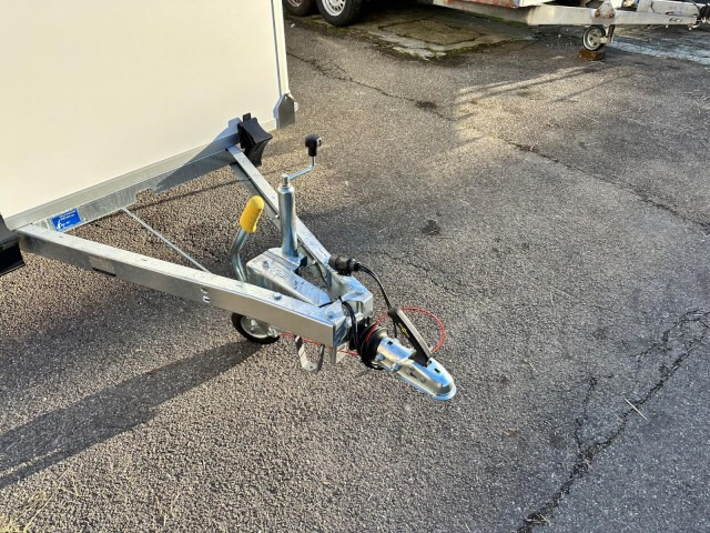 Humbaur Koffer HK 152515-15P FlexZurr 1,5 t. 2510 x 1310 x 1520 mm - Prikolica zabojnik: slika 2 Humbaur Koffer HK 152515-15P FlexZurr 1,5 t. 2510 x 1310 x 1520 mm - Prikolica zabojnik: slika 2