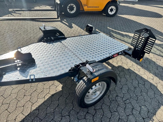 Lorries Motorradanhänger MT-1, 0,75 to. 245 x 99 cm, absenkbar - Prikolica za prevoz motorjev: slika 5 Lorries Motorradanhänger MT-1, 0,75 to. 245 x 99 cm, absenkbar - Prikolica za prevoz motorjev: slika 5