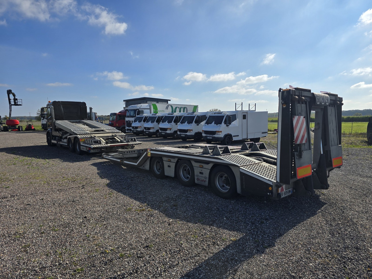 MERCEDES-BENZ 2353 - Tovornjak avtotransporter: slika 5 MERCEDES-BENZ 2353 - Tovornjak avtotransporter: slika 5