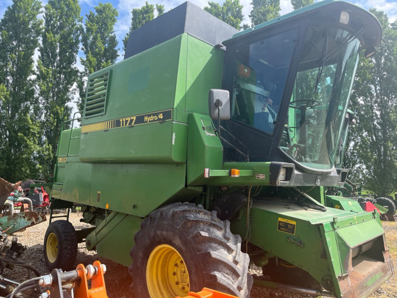 John Deere 1177 - Kombajn harvester: slika 3 John Deere 1177 - Kombajn harvester: slika 3