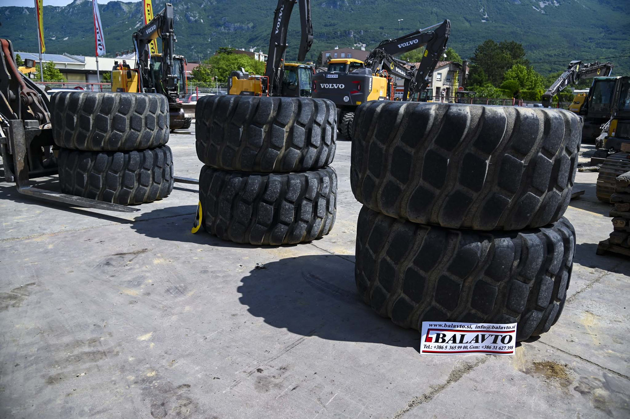 Bridgestone tires 30/65R25 with rims - Kompletno kolo za Demper: slika 3 Bridgestone tires 30/65R25 with rims - Kompletno kolo za Demper: slika 3