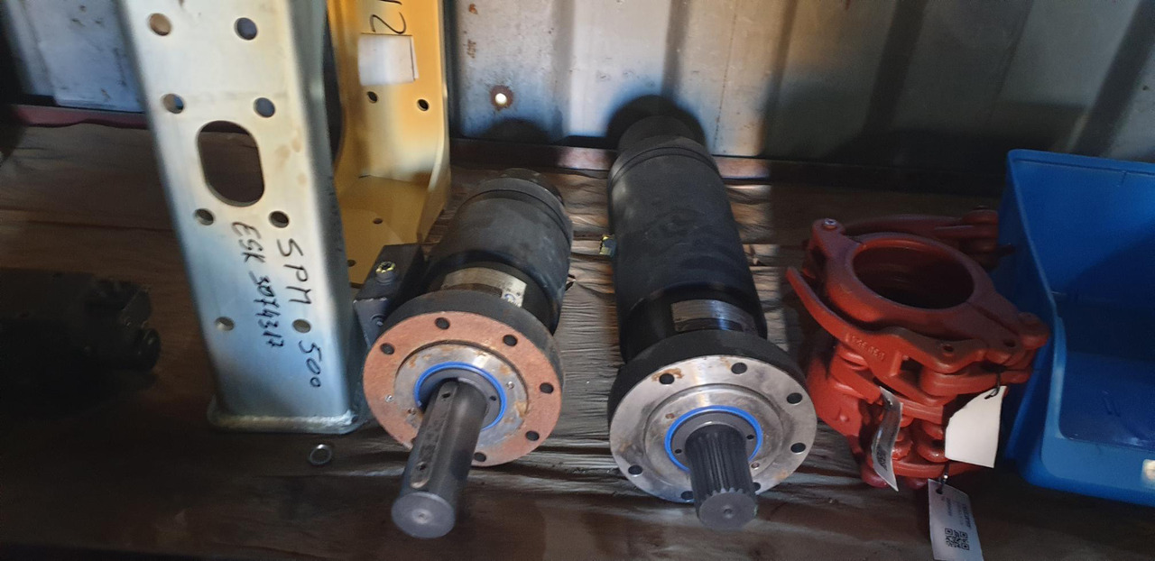 HKS DA--H 80 360º for PUTZMEISTER SPM 500 ESK1602791 for Putzmeister SPM 500 roadheader - Hidravlični motor: slika 1 HKS DA--H 80 360º for PUTZMEISTER SPM 500 ESK1602791 for Putzmeister SPM 500 roadheader - Hidravlični motor: slika 1