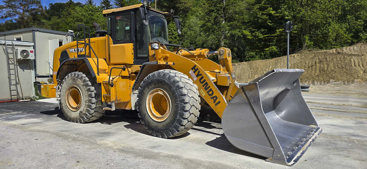 HYUNDAI HL970 - Kolesni nakladalec: slika 3 HYUNDAI HL970 - Kolesni nakladalec: slika 3
