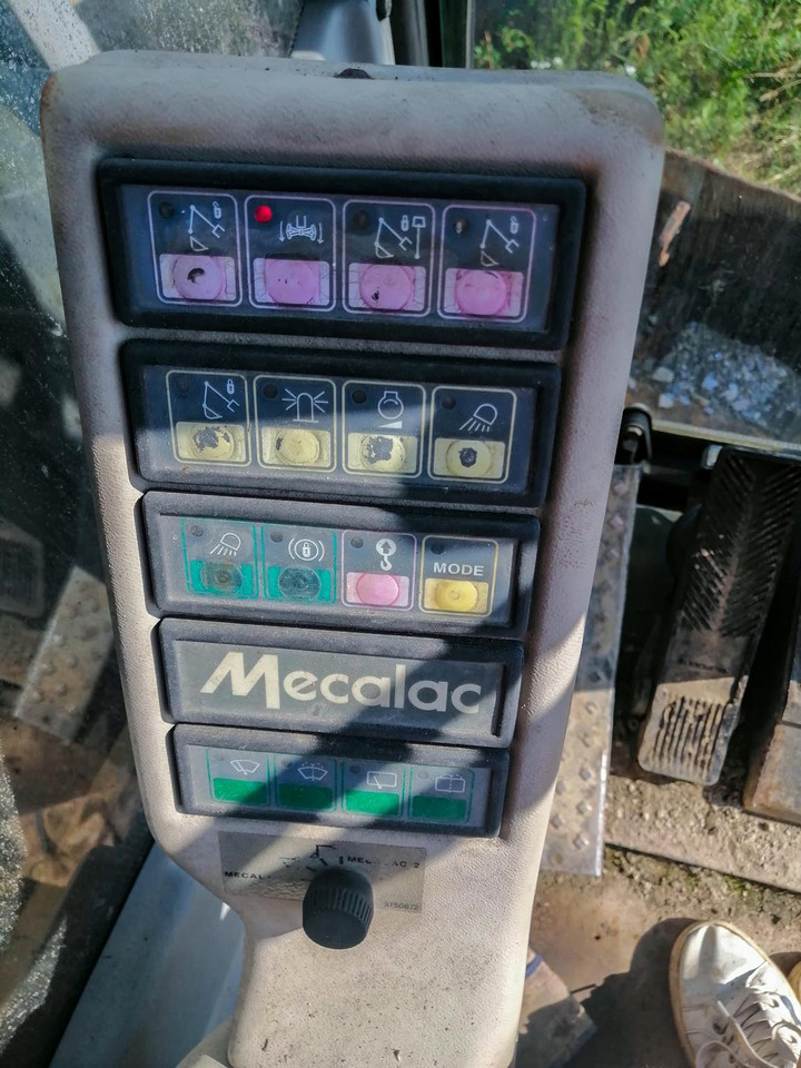 MECALAC 14 MXT - Bager na kolesih: slika 4 MECALAC 14 MXT - Bager na kolesih: slika 4