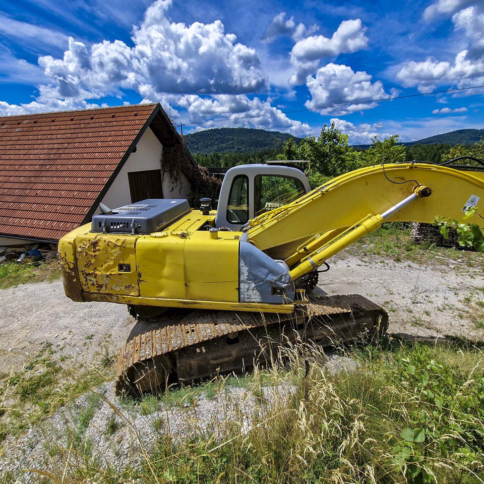 New Holland Kobelco E215 - Bager goseničar: slika 4 New Holland Kobelco E215 - Bager goseničar: slika 4