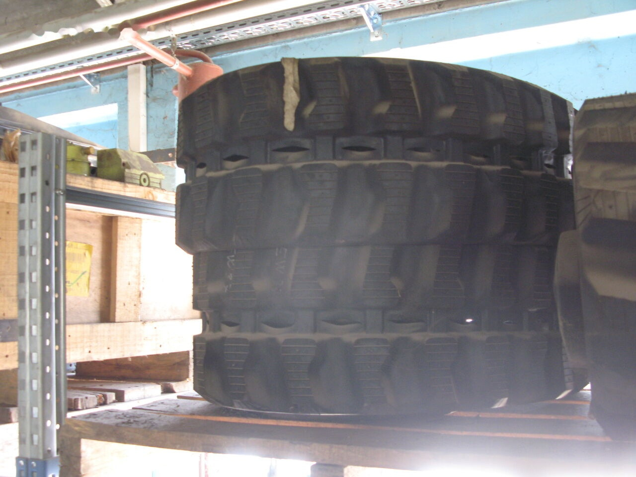 TAERYUK EW300X109X37 - Gosenica za Bager: slika 1 TAERYUK EW300X109X37 - Gosenica za Bager: slika 1