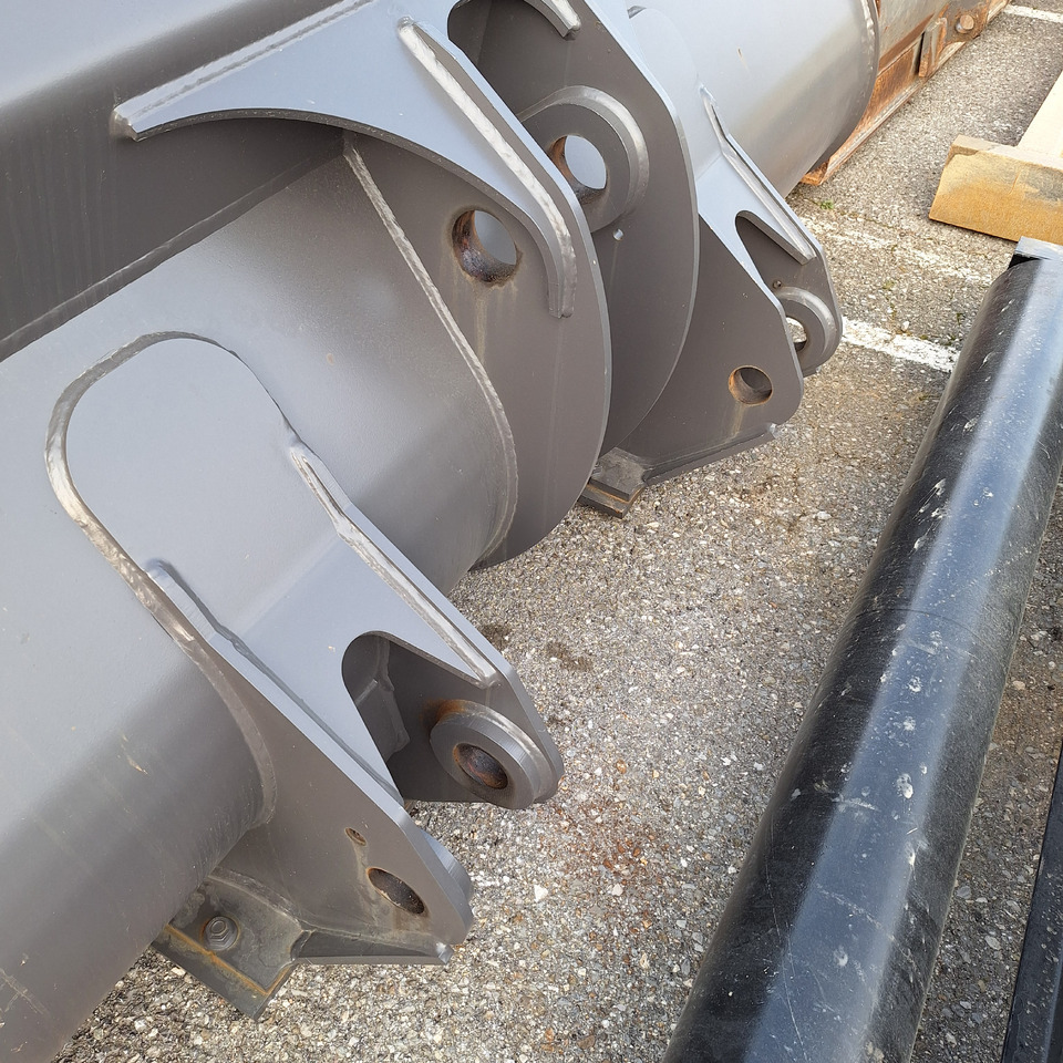 VOLVO 2880 mm for 18-22 ton wheel loaders - Žlica za nakladalnik za Gradbeni stroj: slika 4 VOLVO 2880 mm for 18-22 ton wheel loaders - Žlica za nakladalnik za Gradbeni stroj: slika 4