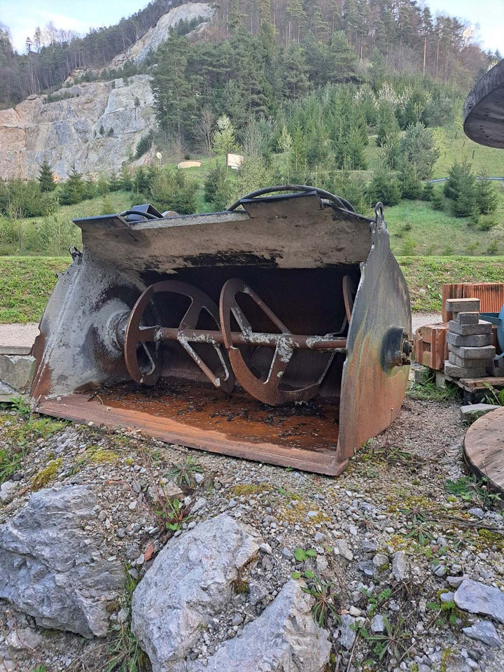 VOLVO BM6300 - Bager nakladalec: slika 3 VOLVO BM6300 - Bager nakladalec: slika 3