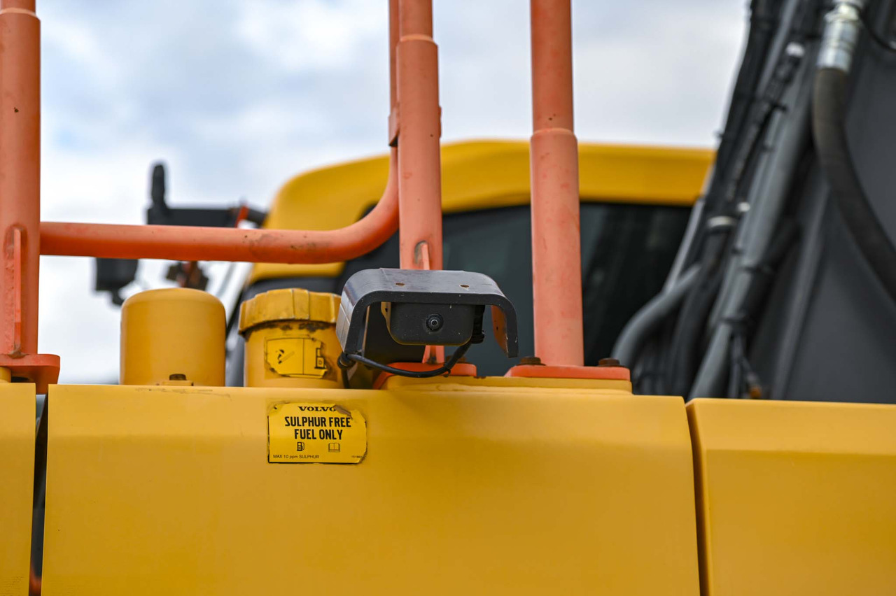 VOLVO EC220EL lizing VOLVO EC220EL: slika 44 VOLVO EC220EL lizing VOLVO EC220EL: slika 44