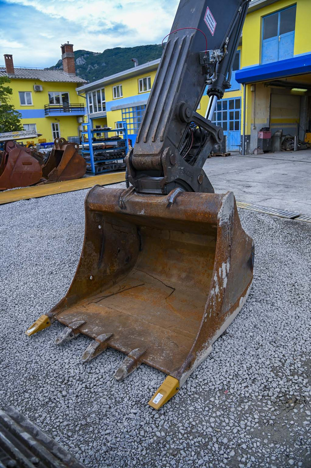 VOLVO EC220EL lizing VOLVO EC220EL: slika 19 VOLVO EC220EL lizing VOLVO EC220EL: slika 19