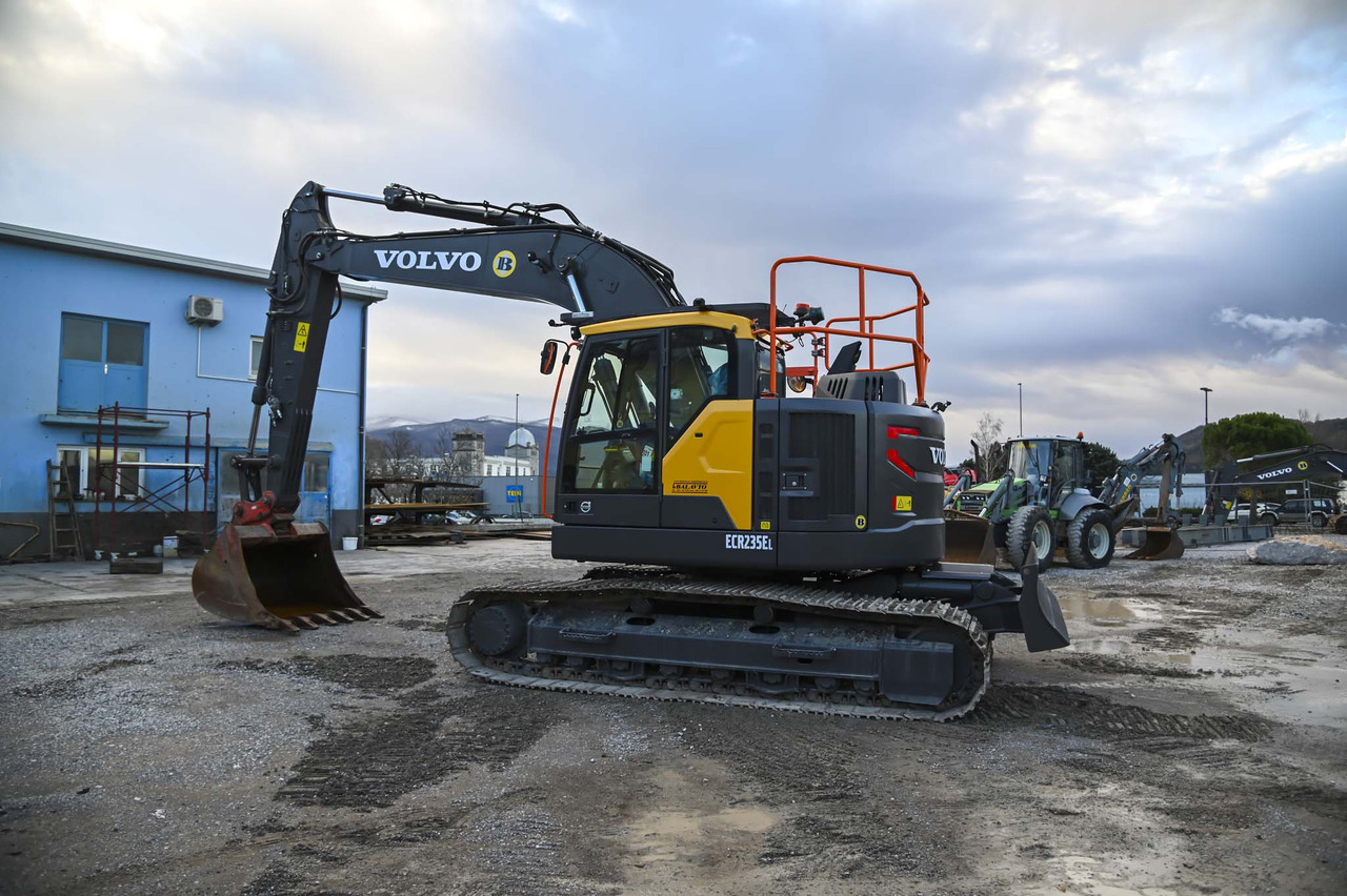 VOLVO ECR235EL - Bager goseničar: slika 3 VOLVO ECR235EL - Bager goseničar: slika 3