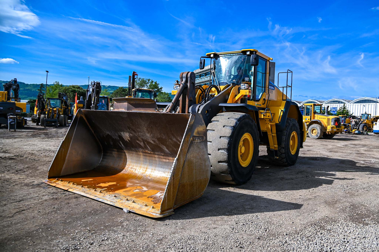 Kolesni nakladalec VOLVO L180H: slika 13