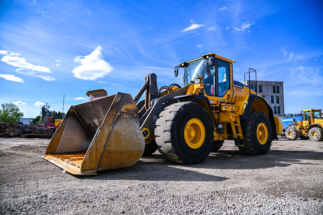 VOLVO L180H - Kolesni nakladalec: slika 1 VOLVO L180H - Kolesni nakladalec: slika 1