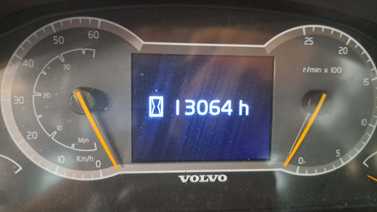 VOLVO L220H lizing VOLVO L220H: slika 22