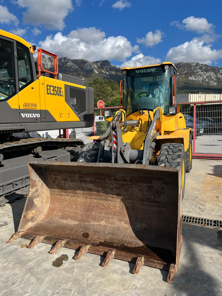 VOLVO L35B - Kolesni nakladalec: slika 2 VOLVO L35B - Kolesni nakladalec: slika 2