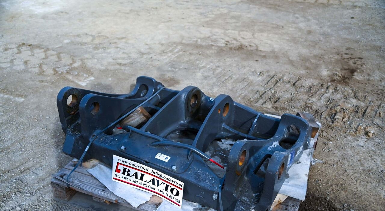 Volvo 11157386 for Volvo L70H, L90H - Hitra spojka za Kolesni nakladalec: slika 1 Volvo 11157386 for Volvo L70H, L90H - Hitra spojka za Kolesni nakladalec: slika 1