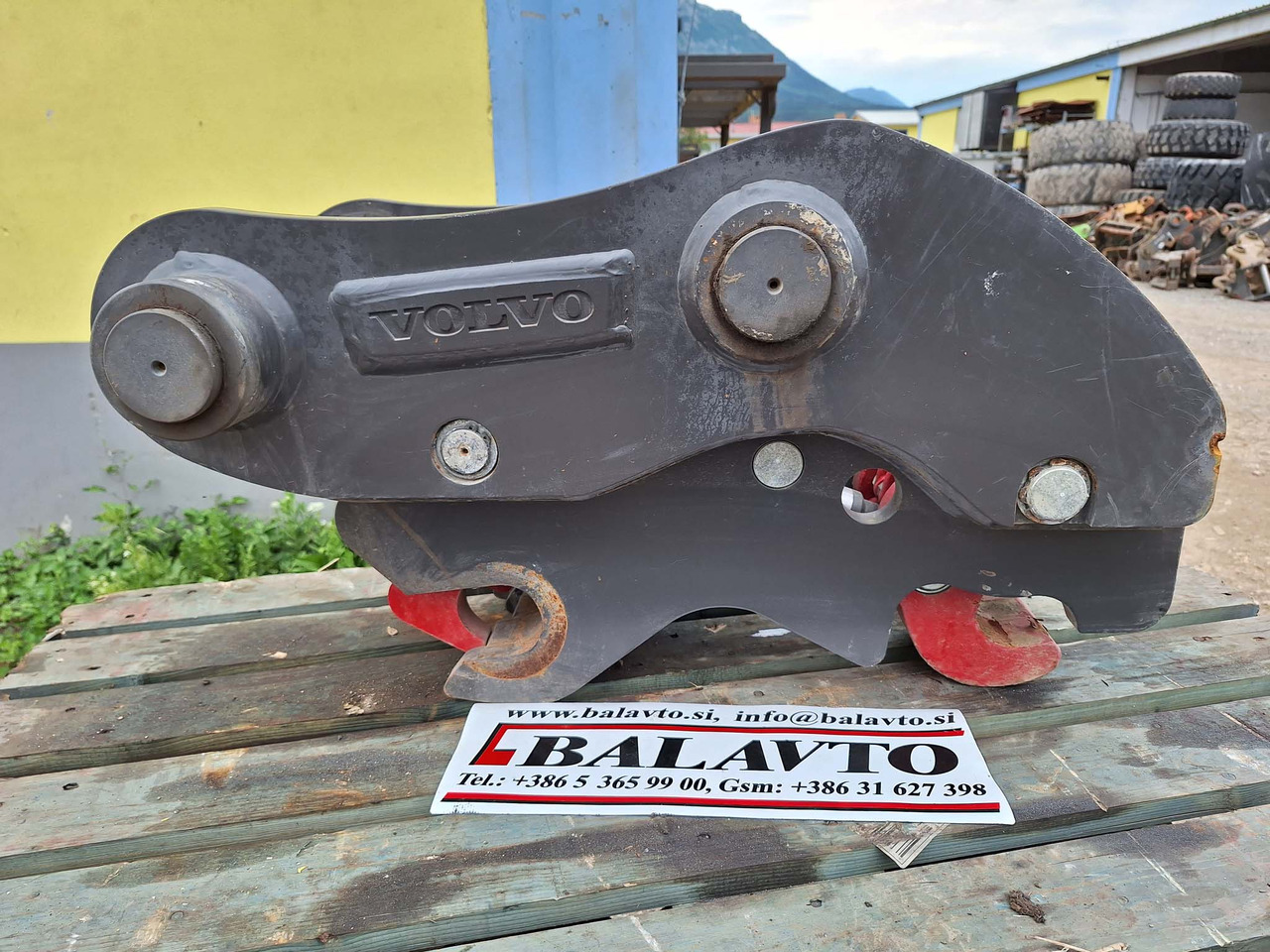 Volvo 14736062 Volvo EC140, ECR145, EW140 - Hitra spojka za Gradbeni stroj: slika 1 Volvo 14736062 Volvo EC140, ECR145, EW140 - Hitra spojka za Gradbeni stroj: slika 1