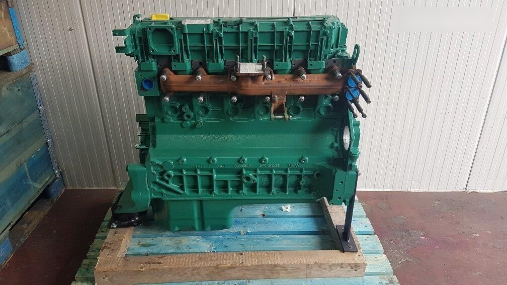 Volvo D6H - Motor za Kolesni nakladalec: slika 1 Volvo D6H - Motor za Kolesni nakladalec: slika 1