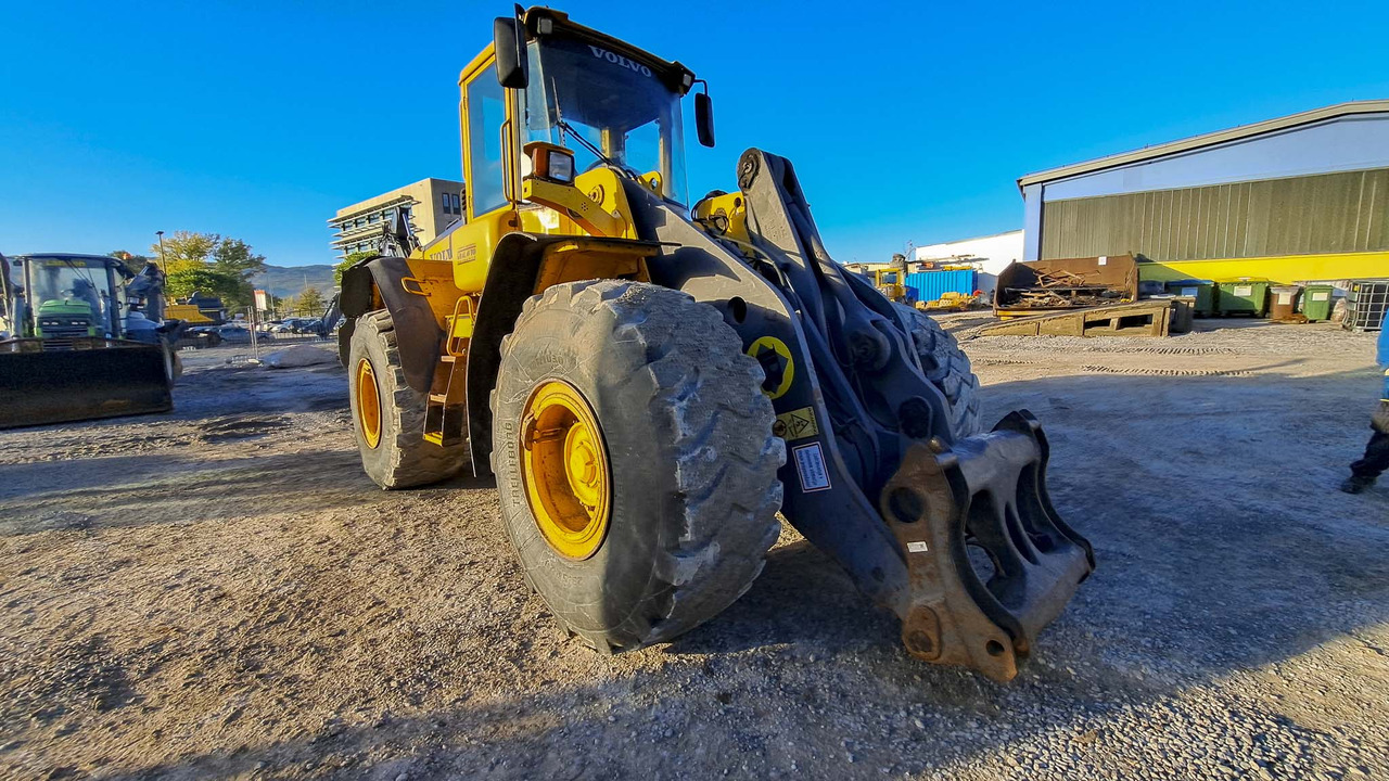 Volvo L120E - Kolesni nakladalec: slika 3 Volvo L120E - Kolesni nakladalec: slika 3