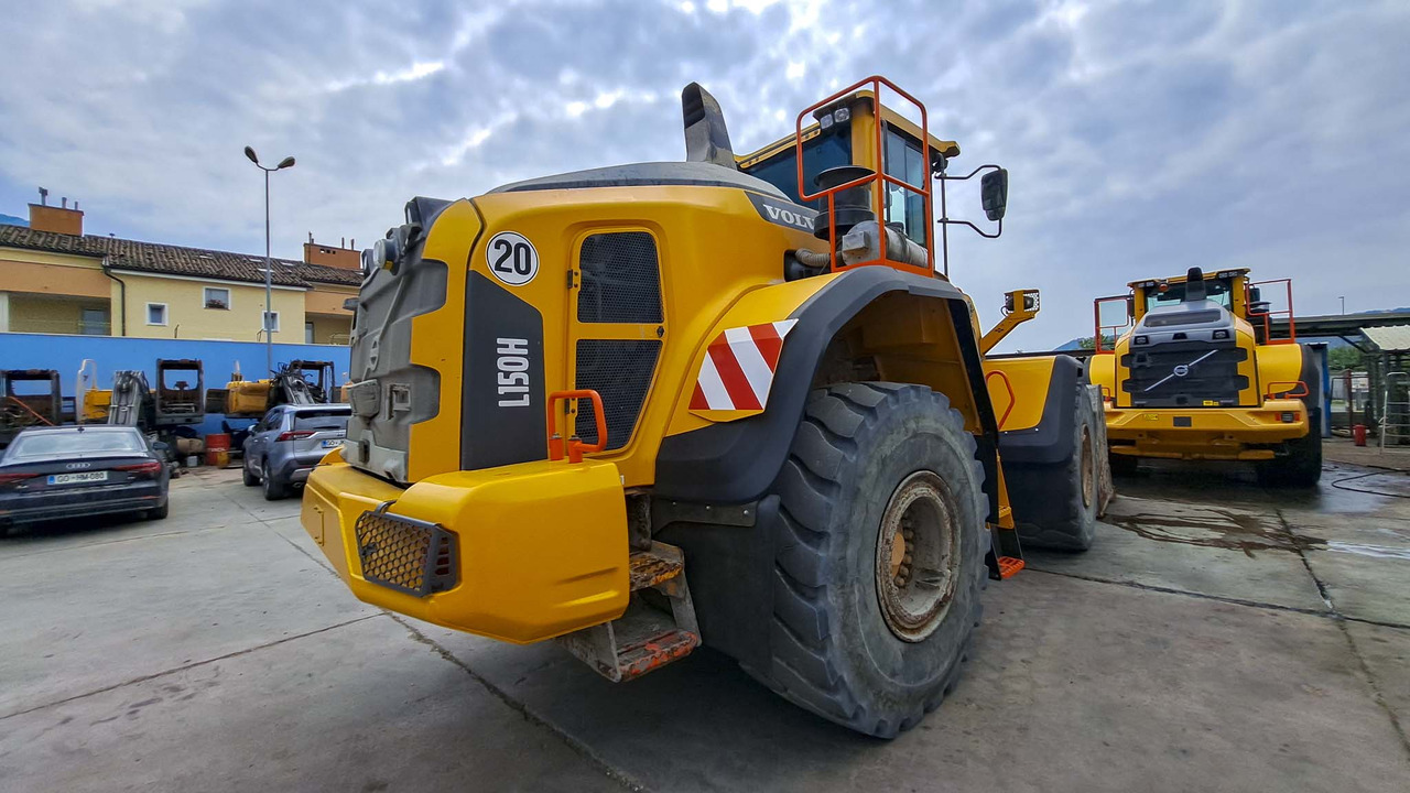 Volvo L150H - Kolesni nakladalec: slika 4 Volvo L150H - Kolesni nakladalec: slika 4