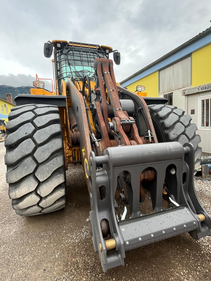 Volvo L220H - Kolesni nakladalec: slika 5 Volvo L220H - Kolesni nakladalec: slika 5