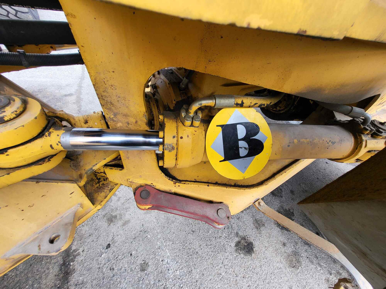 Volvo hydraulic cylinder - Hidravlični cilinder za Nakladalec: slika 5 Volvo hydraulic cylinder - Hidravlični cilinder za Nakladalec: slika 5