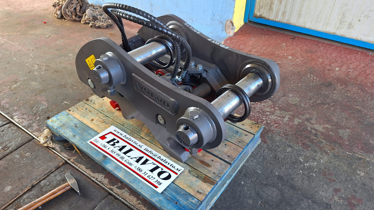 Volvo hydraulic quick coupler UNI65 - Hitra spojka za Bager: slika 5 Volvo hydraulic quick coupler UNI65 - Hitra spojka za Bager: slika 5