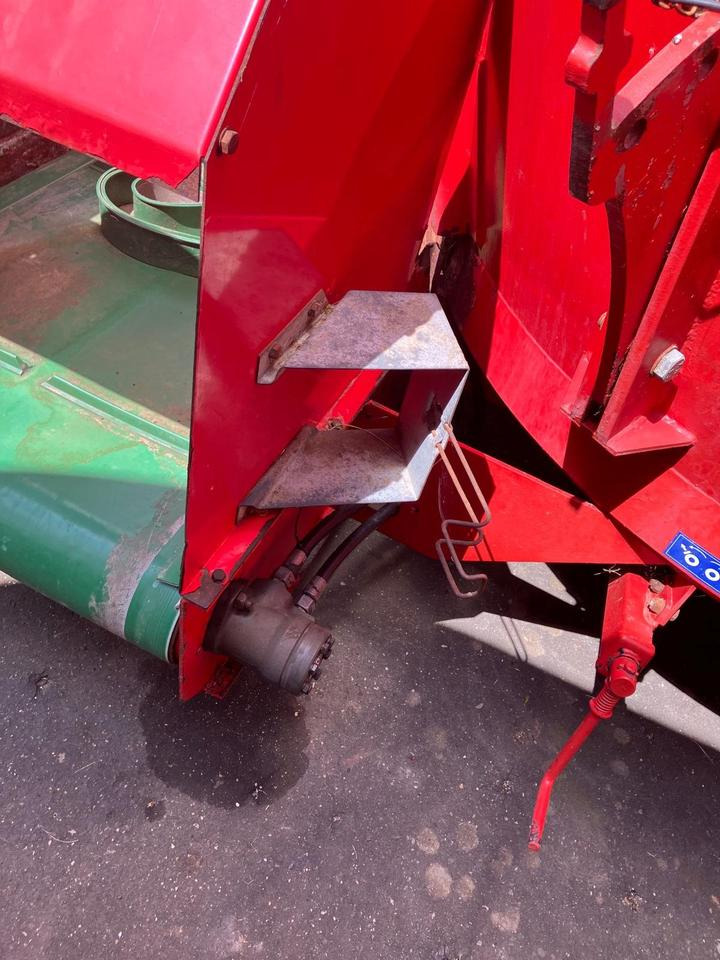 Trioliet Futtermischwagen Solomix 2 1600 Förderband vorne - Mešalnik za krmo: slika 5 Trioliet Futtermischwagen Solomix 2 1600 Förderband vorne - Mešalnik za krmo: slika 5