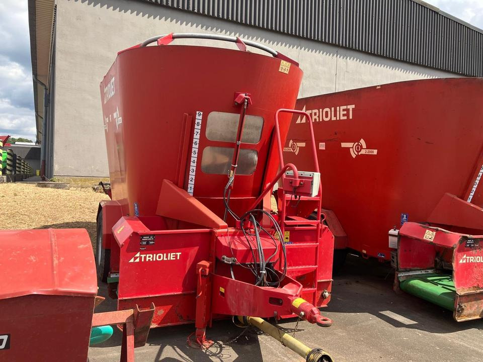 Trioliet Futtermischwagen Solomix 2 1600 Förderband vorne - Mešalnik za krmo: slika 2 Trioliet Futtermischwagen Solomix 2 1600 Förderband vorne - Mešalnik za krmo: slika 2