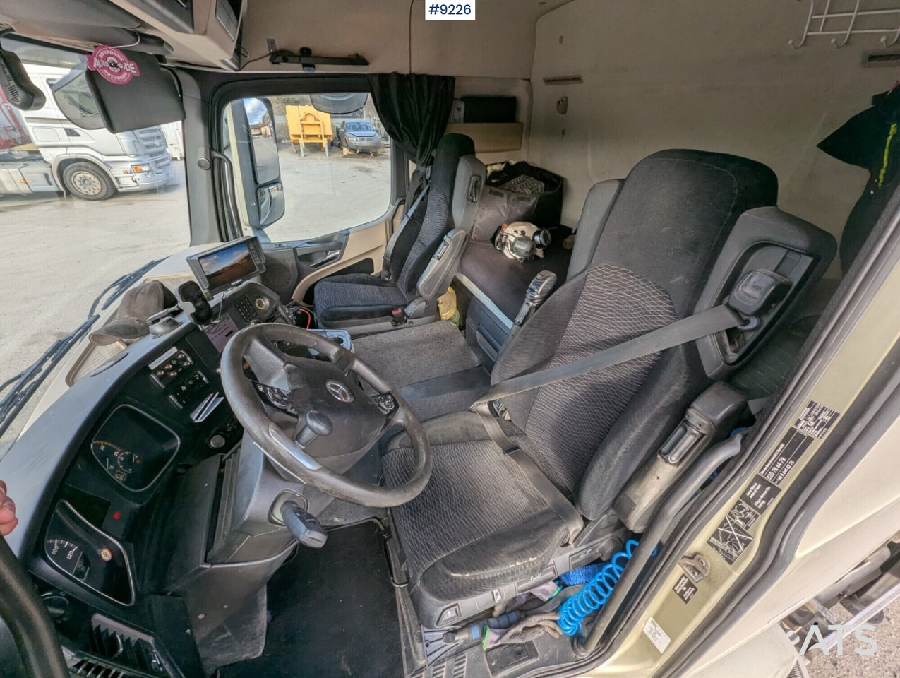 Crane Truck Mercedes-Benz Actros 2542 - Tovornjak s kesonom, Tovornjak z dvigalom: slika 5 Crane Truck Mercedes-Benz Actros 2542 - Tovornjak s kesonom, Tovornjak z dvigalom: slika 5