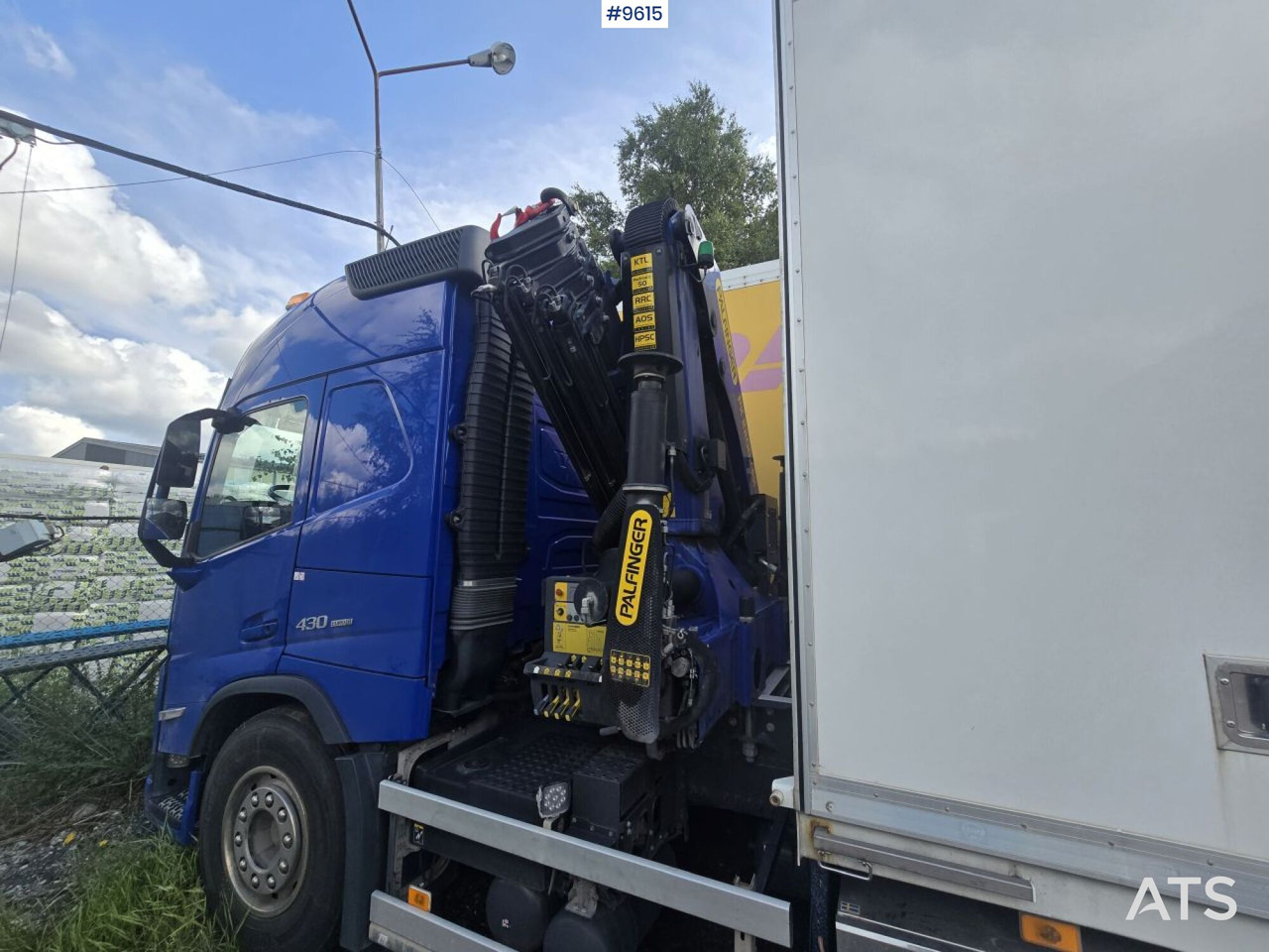 Crane Truck Volvo FM 62TR - Tovornjak z dvigalom, Tovornjak zabojnik: slika 3 Crane Truck Volvo FM 62TR - Tovornjak z dvigalom, Tovornjak zabojnik: slika 3