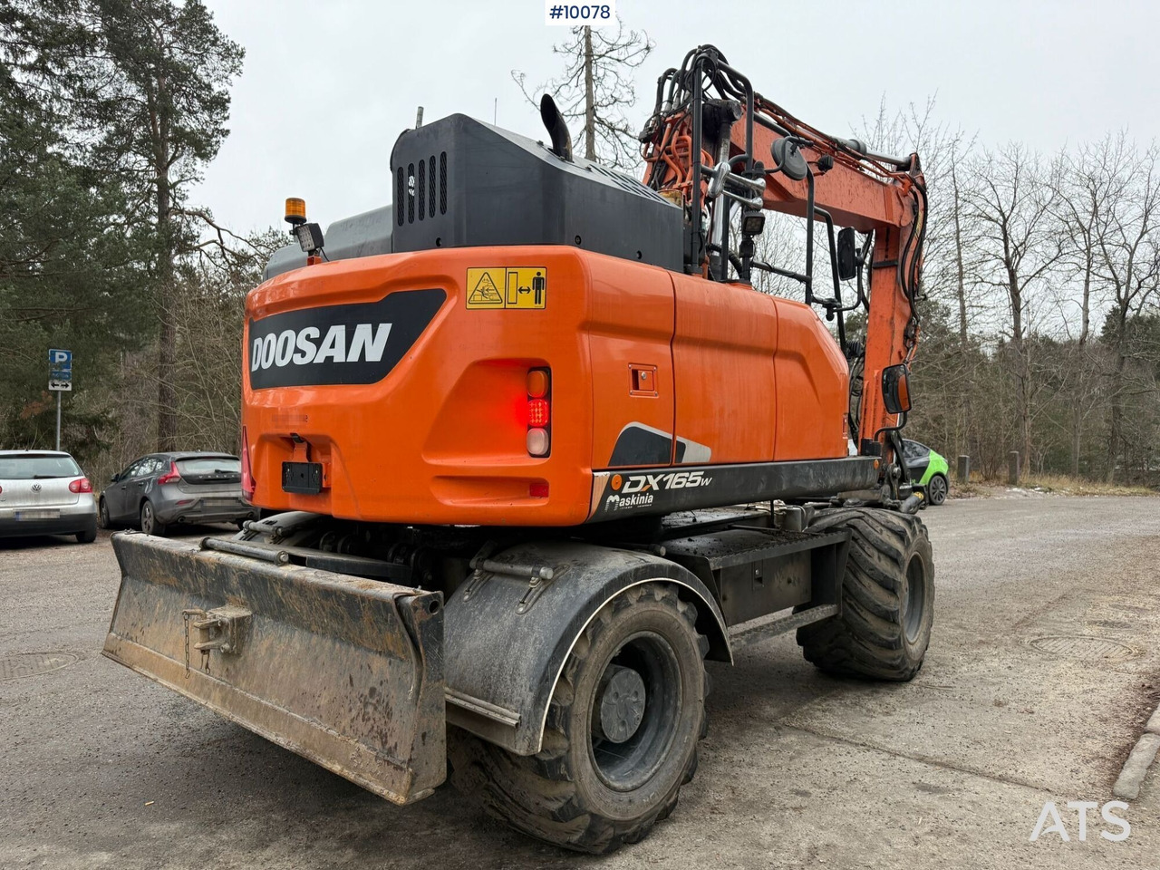 Doosan DX165W-5 Wheeled excavator (VIDEO) - Bager na kolesih: slika 5 Doosan DX165W-5 Wheeled excavator (VIDEO) - Bager na kolesih: slika 5