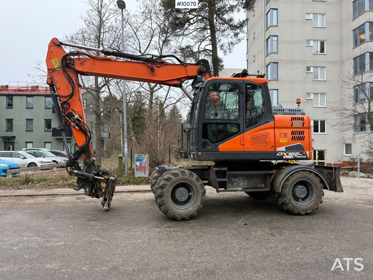Doosan DX165W-5 Wheeled excavator (VIDEO) - Bager na kolesih: slika 2 Doosan DX165W-5 Wheeled excavator (VIDEO) - Bager na kolesih: slika 2