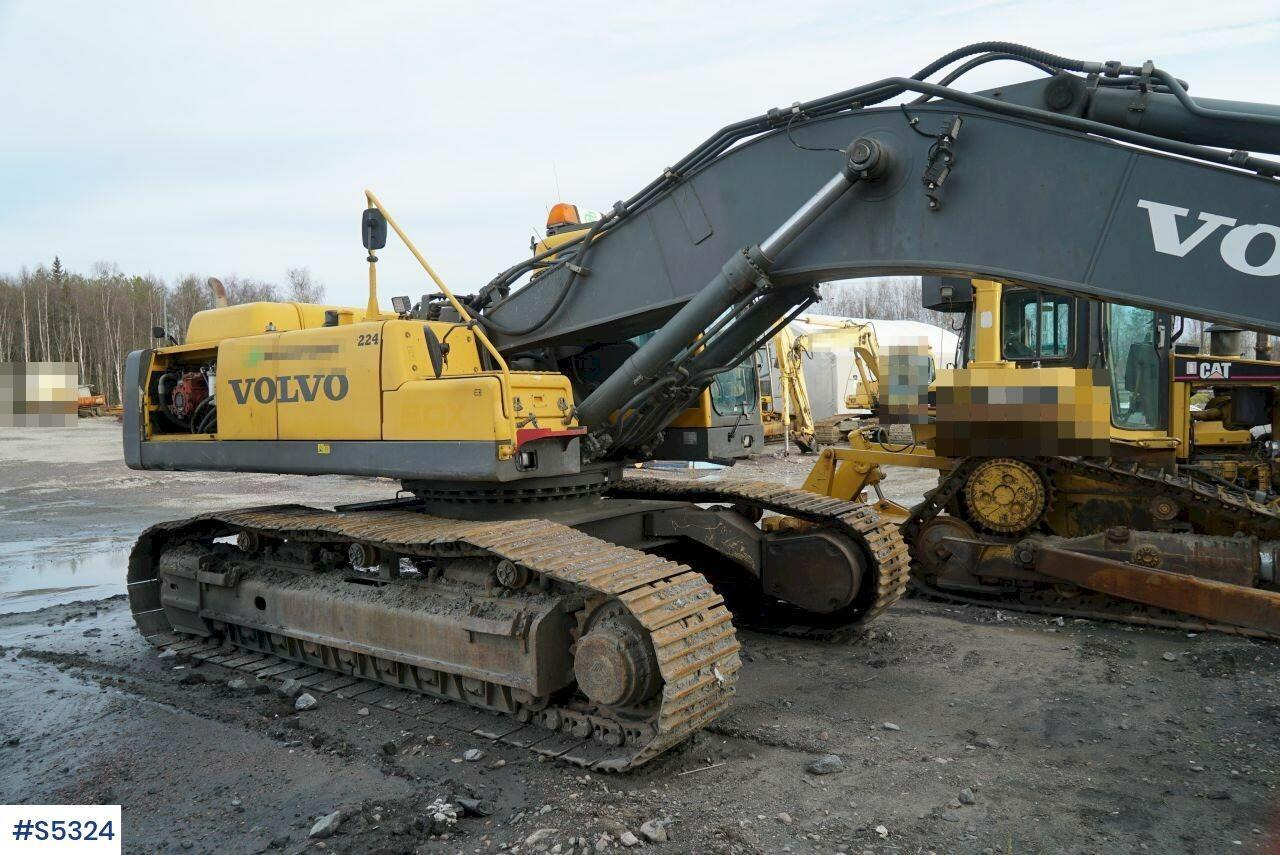 EXCAVATOR Volvo EC460BLC WITH BUCKET - Bager: slika 2 EXCAVATOR Volvo EC460BLC WITH BUCKET - Bager: slika 2