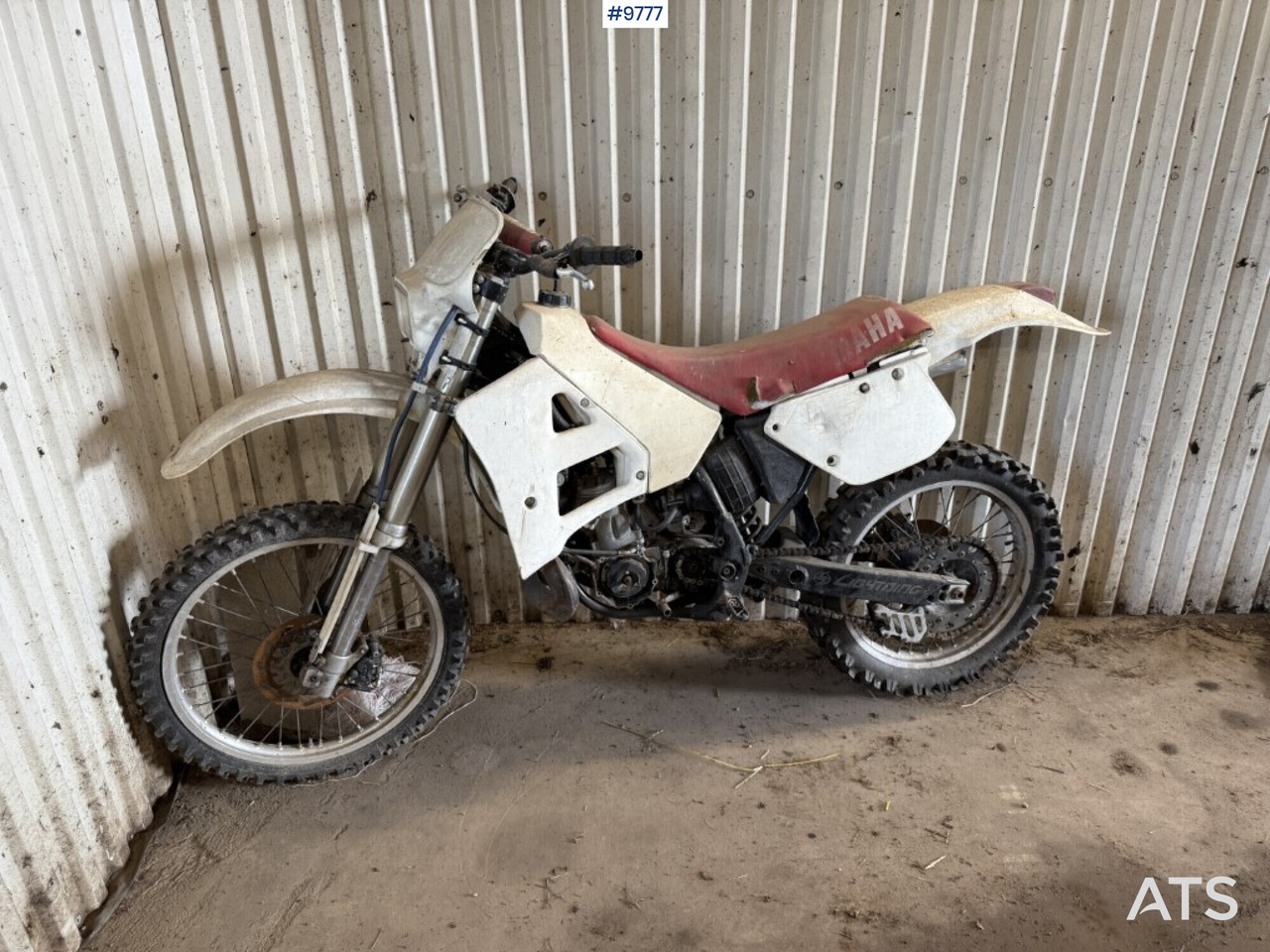 Enduro-tuned Yamaha YZ250 Rep. object - Motorno kolo: slika 1 Enduro-tuned Yamaha YZ250 Rep. object - Motorno kolo: slika 1
