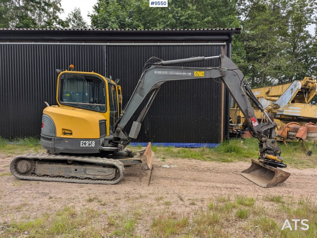 Excavator Volvo Ecr58 with tiltrotator and bucket - Mini bager: slika 1 Excavator Volvo Ecr58 with tiltrotator and bucket - Mini bager: slika 1