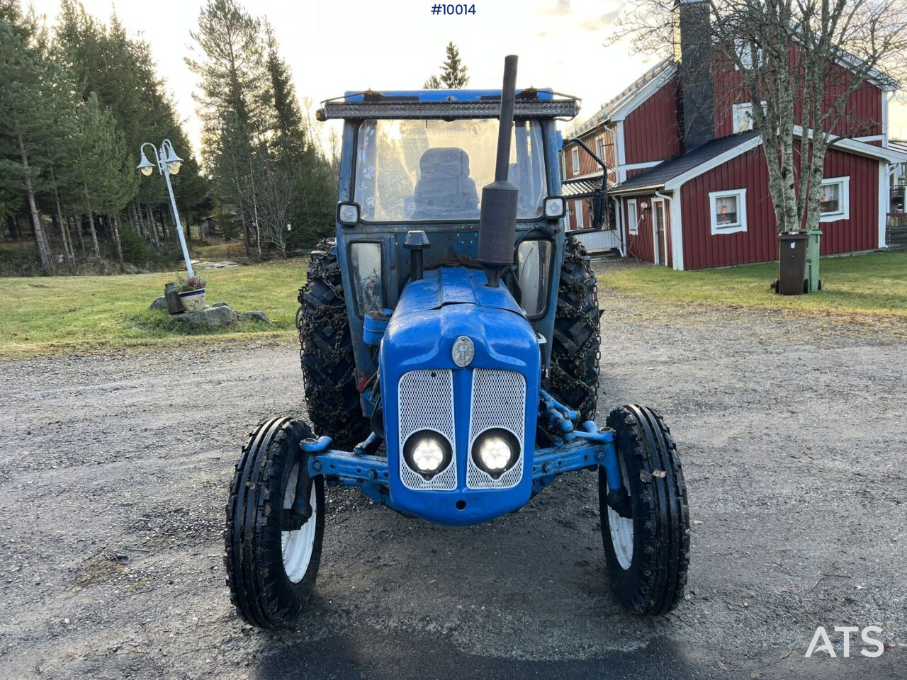 Ford Fordson Dexta Mark (VIDEO) - Traktor: slika 2 Ford Fordson Dexta Mark (VIDEO) - Traktor: slika 2