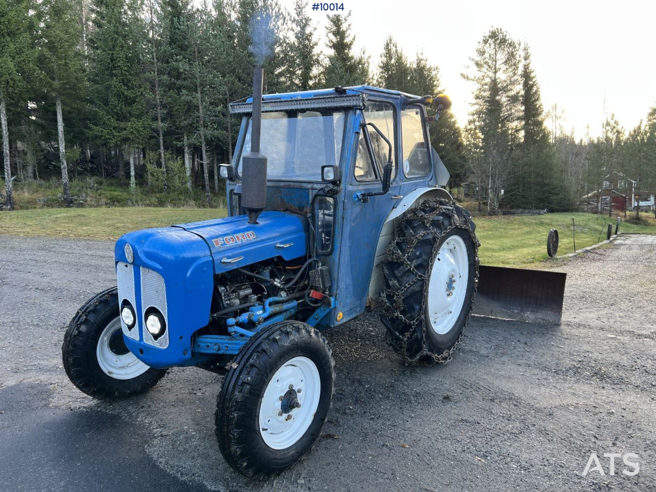 Ford Fordson Dexta Mark (VIDEO) - Traktor: slika 1 Ford Fordson Dexta Mark (VIDEO) - Traktor: slika 1