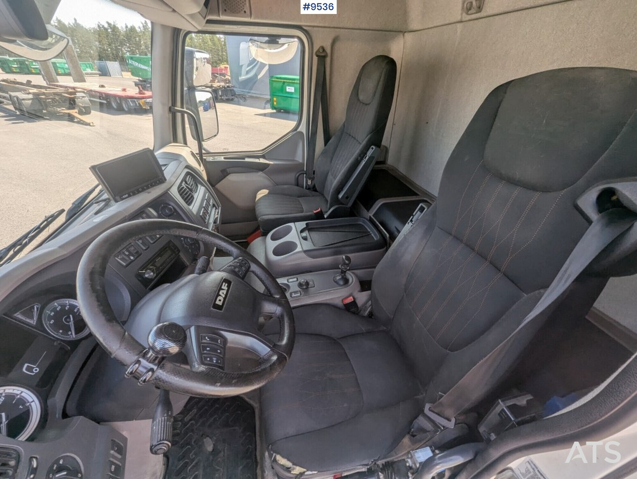 Hooklift Truck Daf FA LF260I - Kotalni prekucni tovornjak: slika 5 Hooklift Truck Daf FA LF260I - Kotalni prekucni tovornjak: slika 5