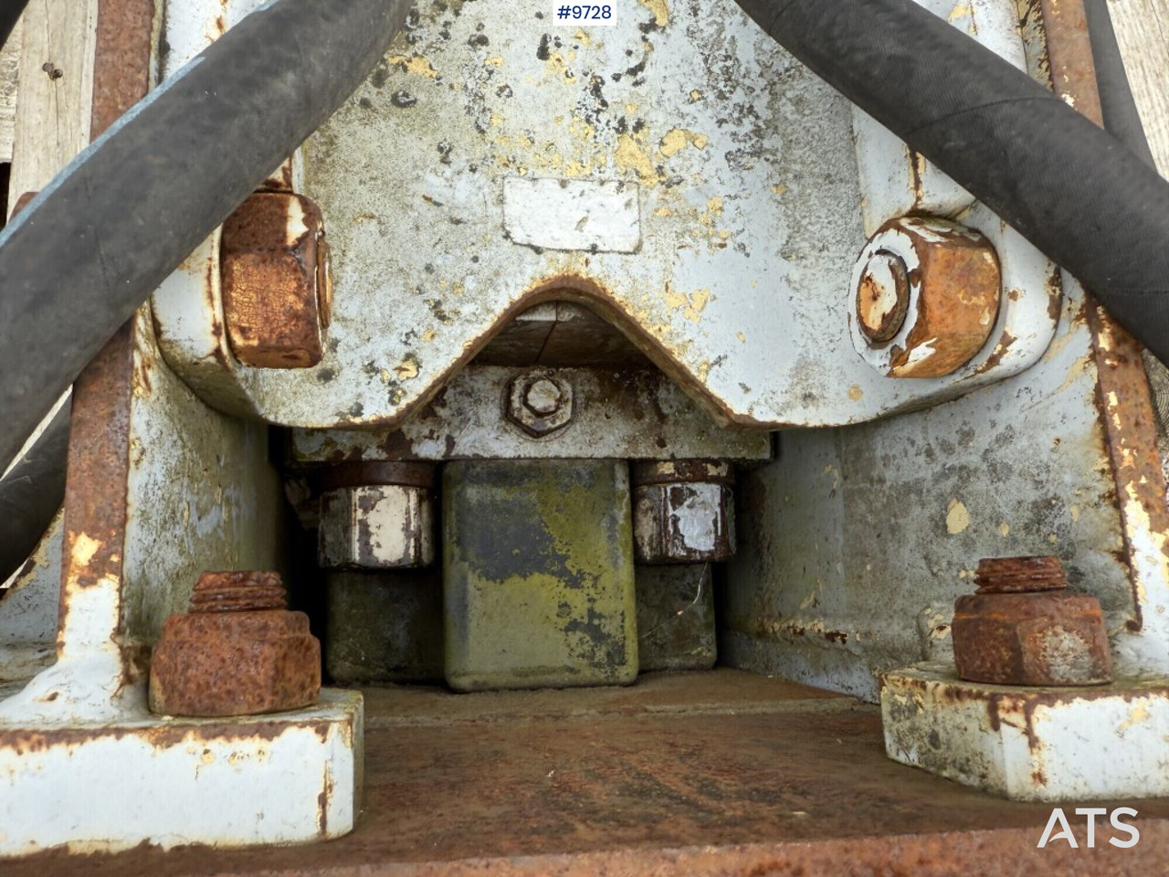 Hydraulic hammer Furukawa F9LN S45 - Hidravlično kladivo: slika 5 Hydraulic hammer Furukawa F9LN S45 - Hidravlično kladivo: slika 5